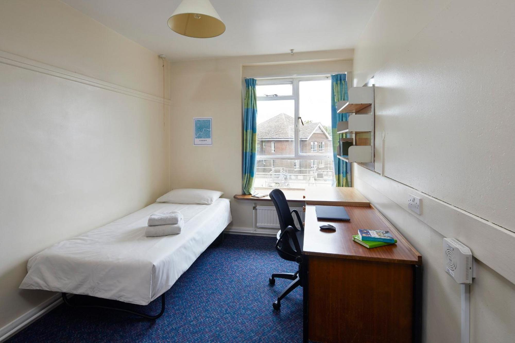 Ifor Evans Hall, Camden Londra Esterno foto